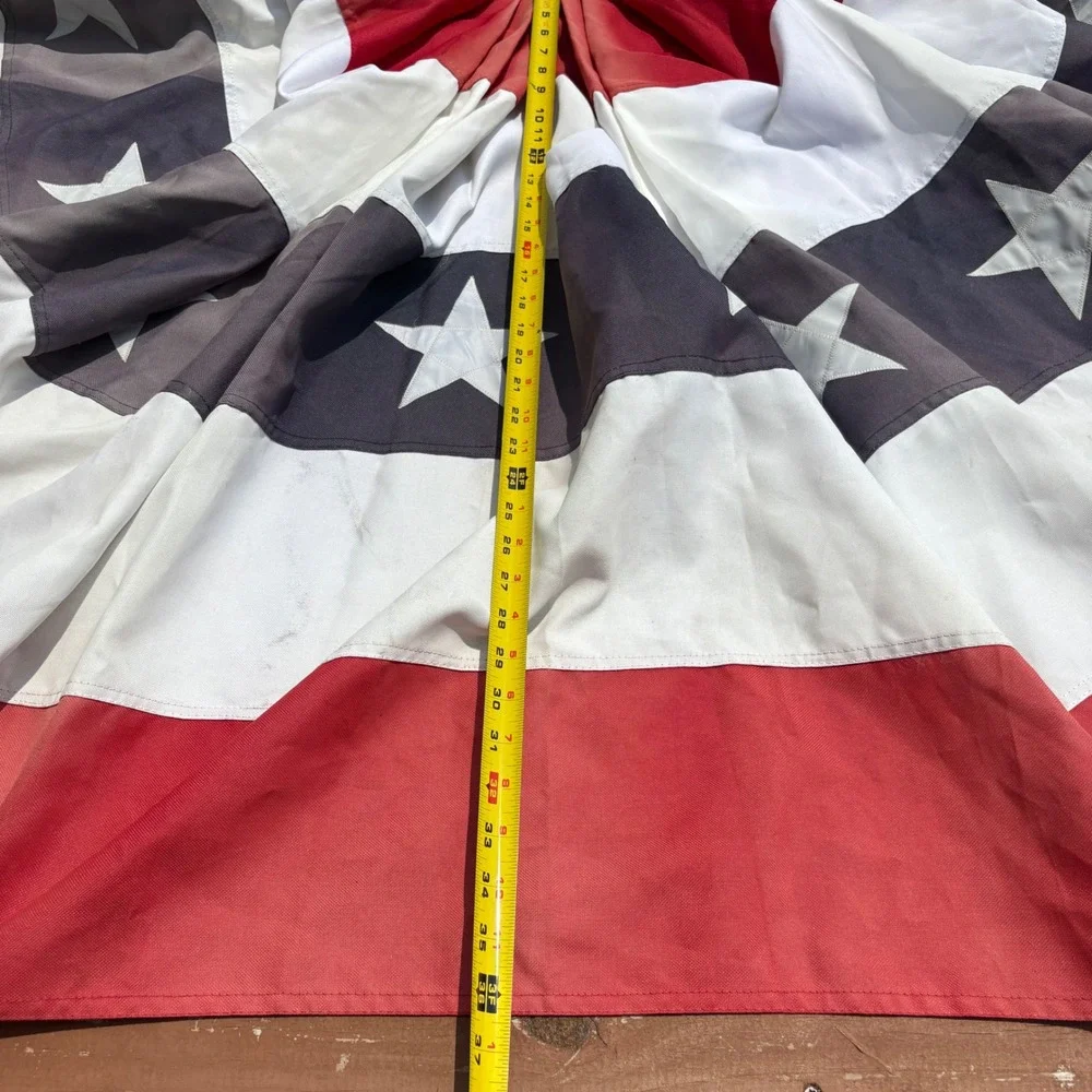 Vintage Pleated Fan Flag Bunting Unisex 68x36 Red White Blue Patriotic Decor‎
